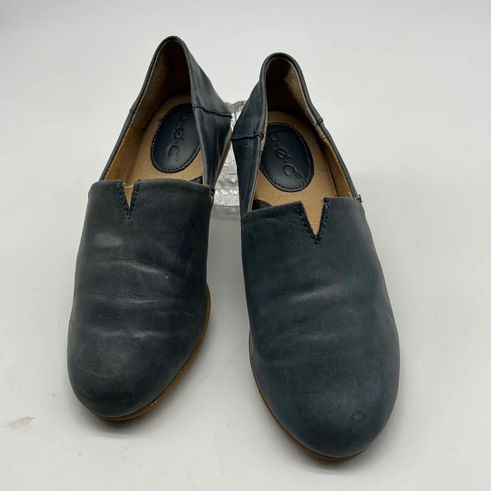 b.o.c  Blue Leather Loafers size 7